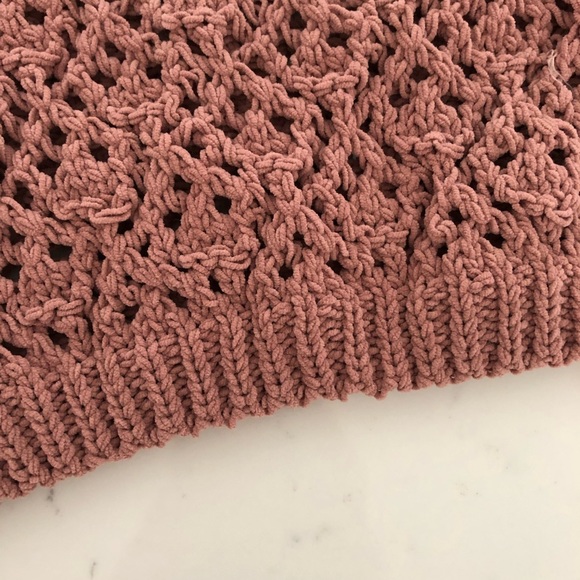 Jessica Simpson Boho Crochet Knit Sweater, Blush/Nutmeg, Woman’s X-Small - Picture 7 of 12